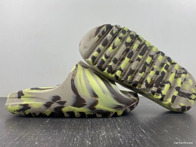 Slide Adidas Yeezy FZ5899 0731